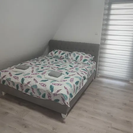 Apartament Madavajo *